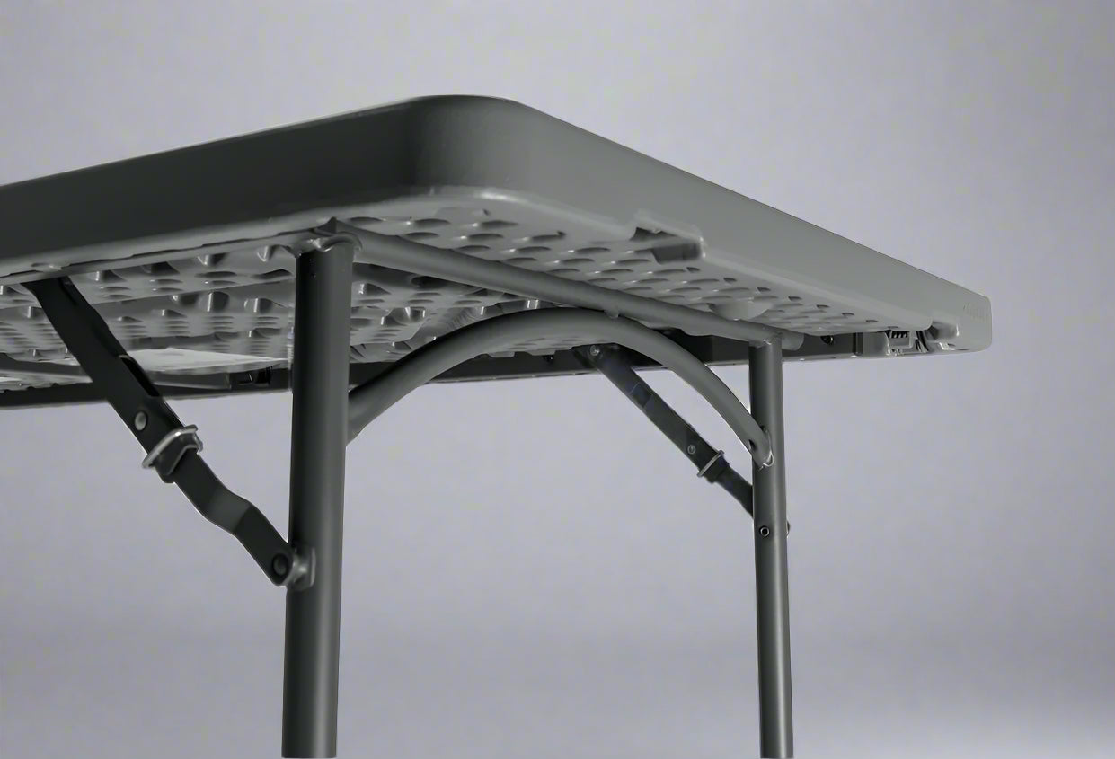 Table - 8ft